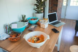 Easy Lunch Ideas & Midday Productivity Tips